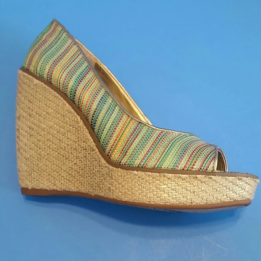 Nine West Willow Peep Toe Wedges EUC sz 6.5 Like New